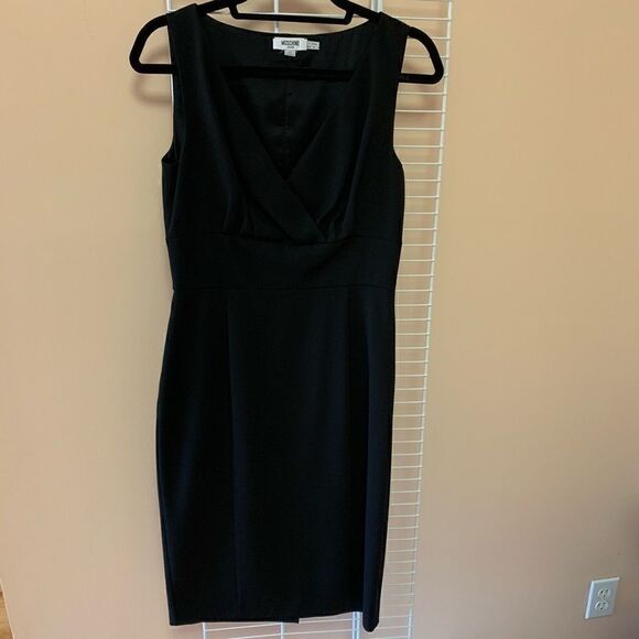 Moschino cocktail dress in great condition - Picture 1 of 6